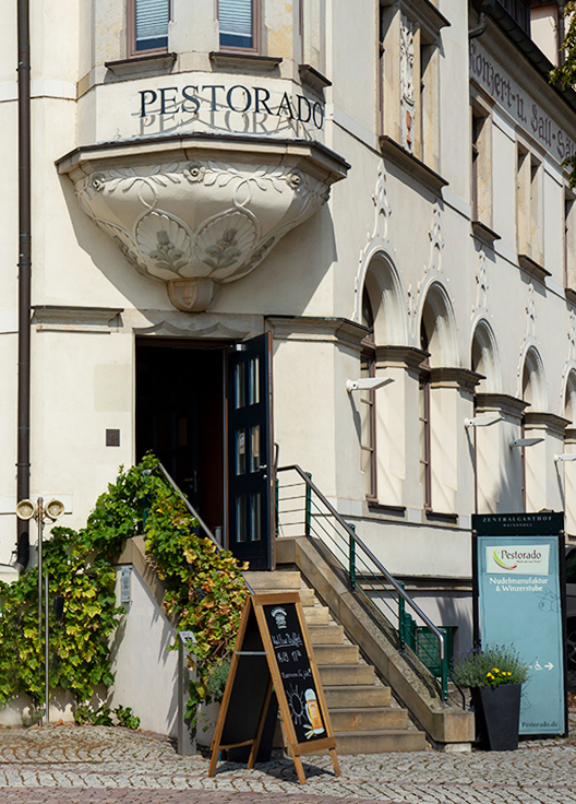 Pestorado Weinböhla bei Dresden